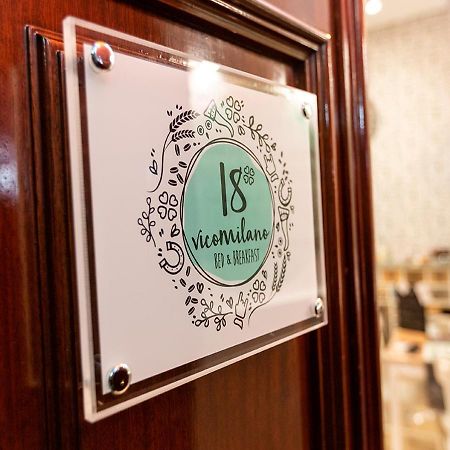 B&B Vico Milano 18 Napoli Dış mekan fotoğraf