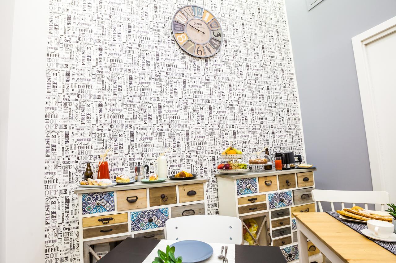 B&B Vico Milano 18 Napoli Dış mekan fotoğraf