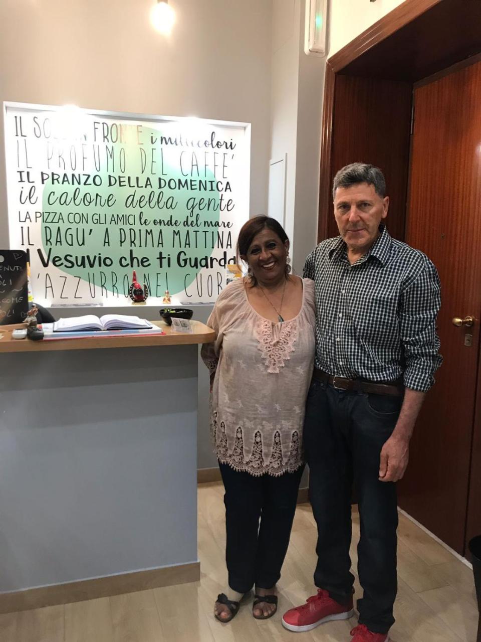 B&B Vico Milano 18 Napoli Dış mekan fotoğraf