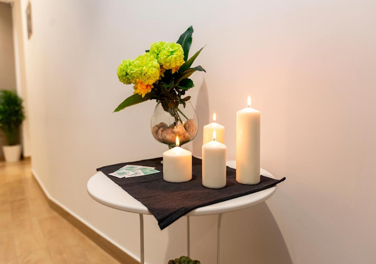 B&B Vico Milano 18 Napoli Dış mekan fotoğraf